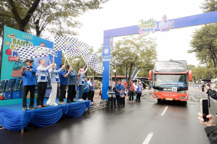 PAN Gelar Mudik Gratis, Berangkatkan 1.500 Pemudik ke Berbagai Daerah