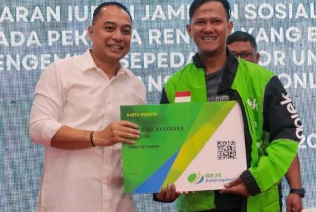 Surabaya dan Gojek Kolaborasi Beri Bantuan Iuran BPJS Ketenagakerjaan bagi 15 Ribu Mitra Driver