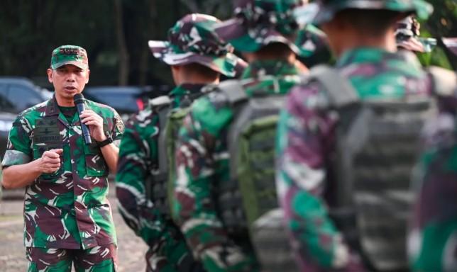 Video Viral TNI Dukung Pembubaran DPR Ternyata Hoaks, Konten Asli Terkait Protes ke Effendi Simbolon