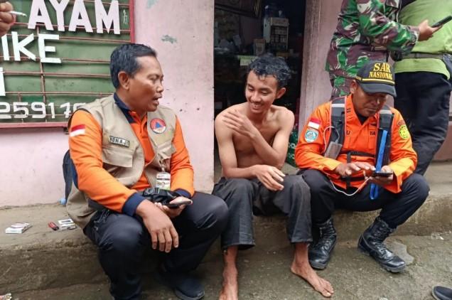 Pendaki Gunung Muria Terjatuh ke Jurang Sedalam 90 Meter, Berhasil Dievakuasi Selamat oleh Tim Gabungan