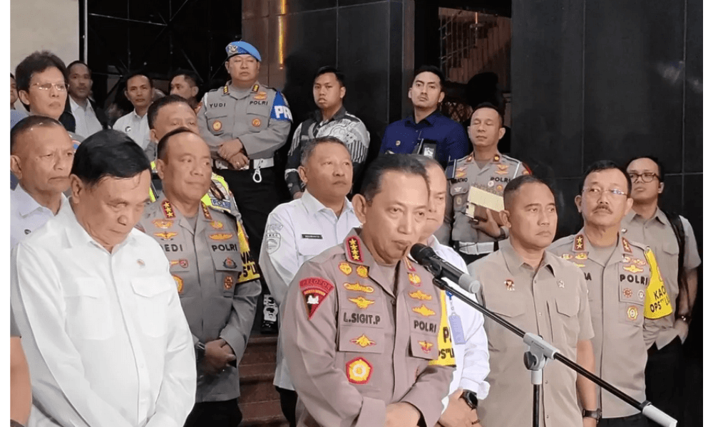 Kapolri Apresiasi Masyarakat yang Pilih Doa Bersama Saat Tahun Baru 2026, Kejahatan dan Kecelakaan Menurun