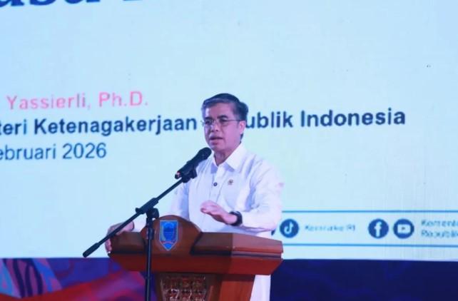 Menaker Yassierli Imbau Mitra Magang Nasional Fasilitasi Peserta Ikuti Uji Kompetensi