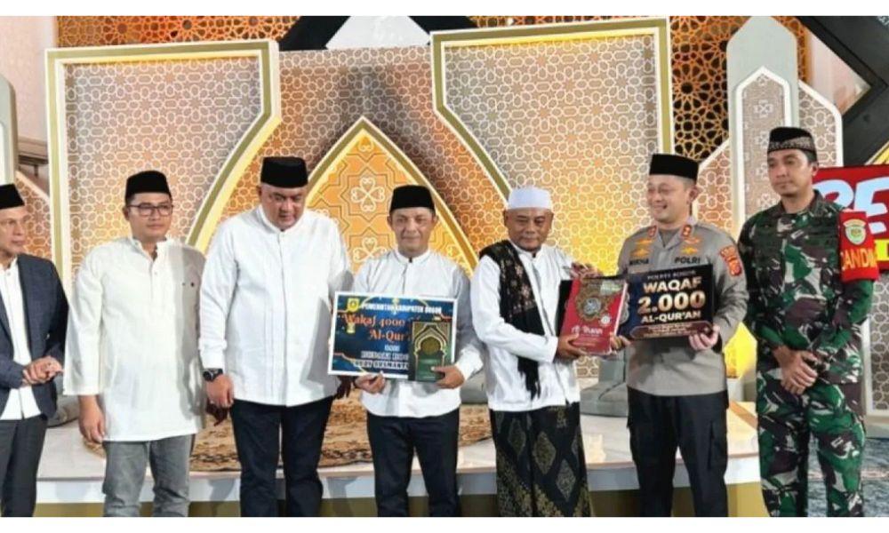 Polres Bogor Wakafkan 2.000 Mushaf Al Quran dalam Peringatan Nuzulul Quran