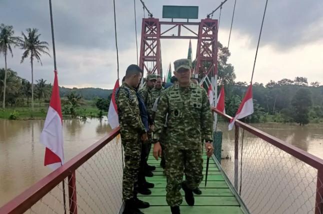 Kodam XXI/Raden Inten Resmikan Jembatan Perintis Garuda di Pringsewu, Mempermudah Akses Masyarakat