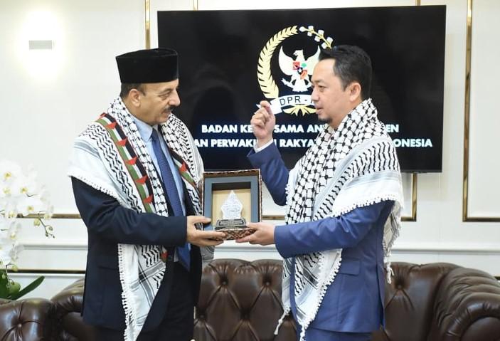 BKSAP DPR Terima Dubes Palestina, Bahas Penguatan Dukungan bagi Rakyat Palestina