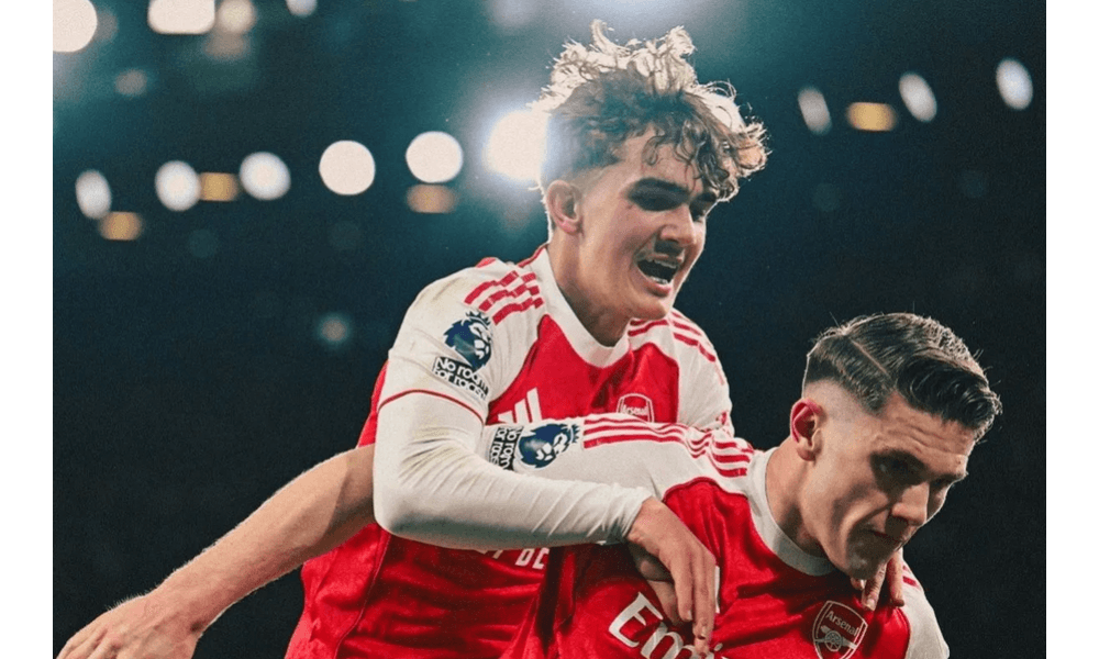 Arsenal Taklukkan Everton 2-0 di Emirates, Kokoh di Puncak Klasemen Liga Inggris