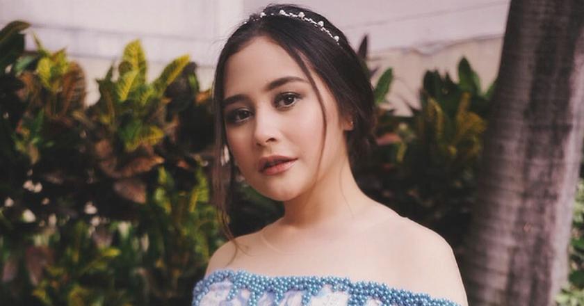 Hobby Menyelam, Prilly Latuconsina Berbagi Kisah