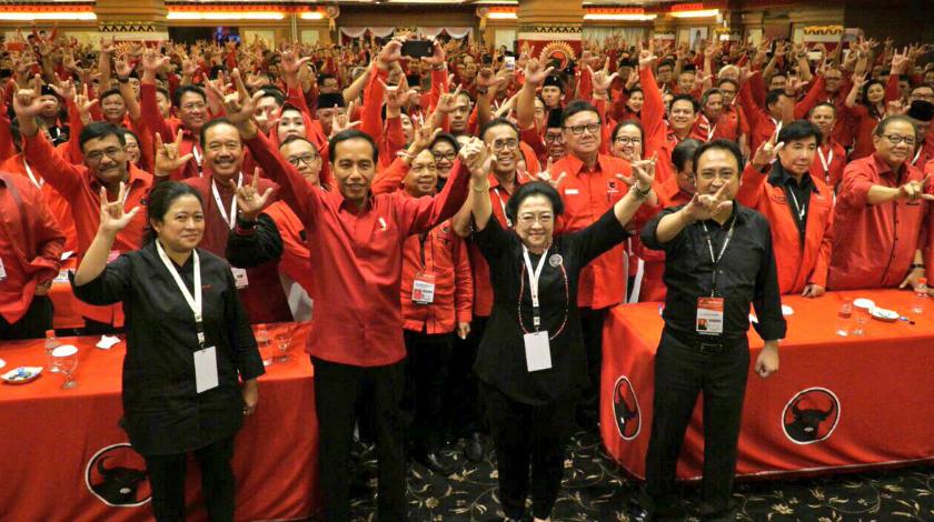 'Banteng' Tambatkan Hati pada Jokowi
