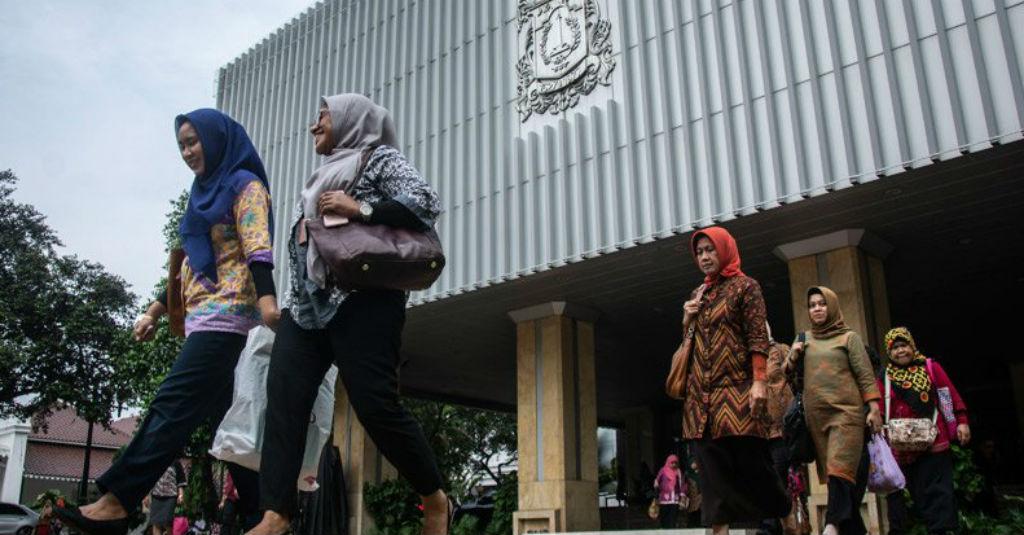 Pemerintah Perpanjang WFH, Pola Kerja PNS Berubah
