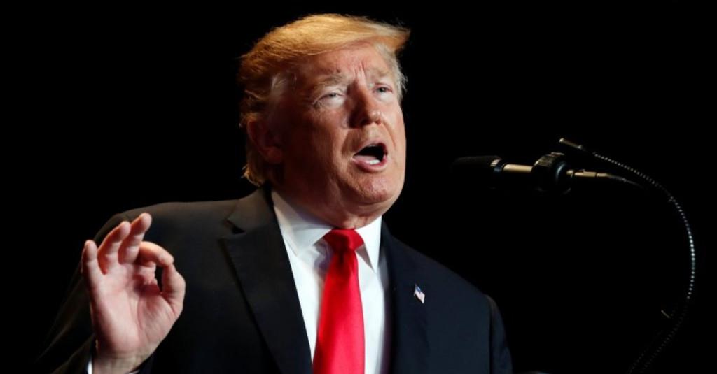 Trump Sebut Beberapa Negara Bagian Akan Cabut Pembatasan Terkait Korona
