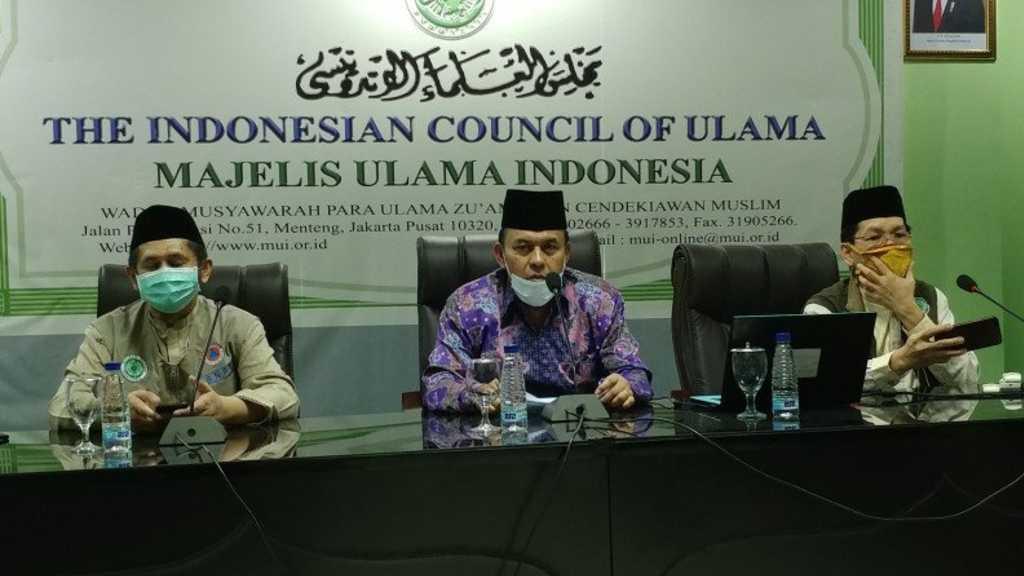 MUI: Salat Jumat 2 Gelombang Bisa Dilakukan, Tapi Tidak di Indonesia
