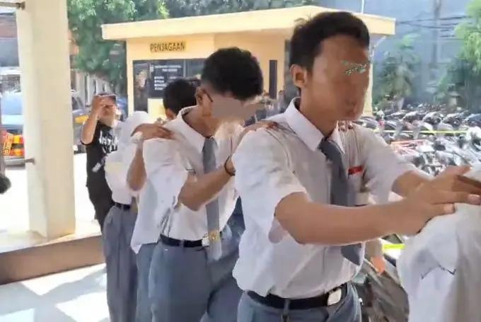 6 Pelajar Bikin Gaduh Hoax Bom di Mal Jakut Bakal Dikenai Wajib Lapor