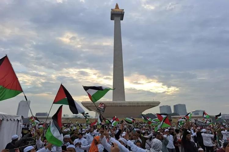 Massa Aksi Munajat Kubro 212 Mulai Bubarkan Diri