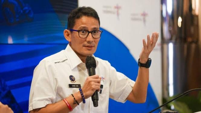 COVID-19 Kembali Naik, Sandiaga Imbau Warga Terapkan Prokes Ketat saat Liburan Akhir Tahun