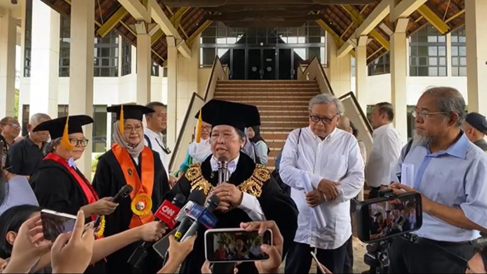 Guru Besar UI Diintimidasi Alumnus gegara 'Ngintili' UGM dan UII