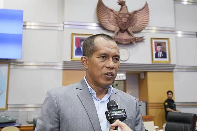 DPR Panggil Menko Polhukam dan Menkominfo Bahas Kebocoran Data