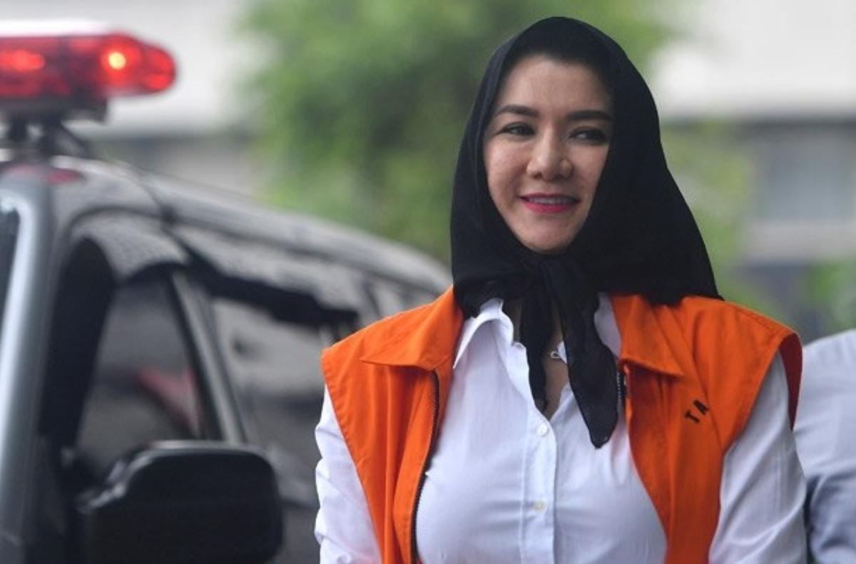 KPK Mau Lelang Porsche Sampai McLaren Eks Bupati Kukar Rita Widyasari