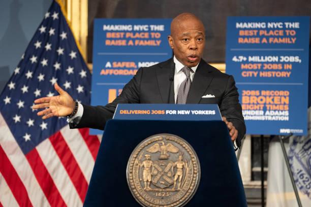 Departemen Kehakiman AS Minta Jaksa Hapus Kasus Korupsi Walkot New York