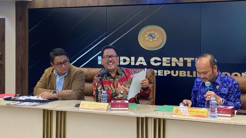 Sumpah Advokatnya Dibekukan, Razman Nasution: Saya Belum Terima