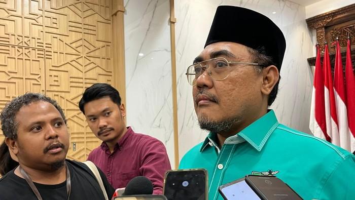 Dinamika Politik: Antara Kepentingan Partai dan Kepentingan Negara
