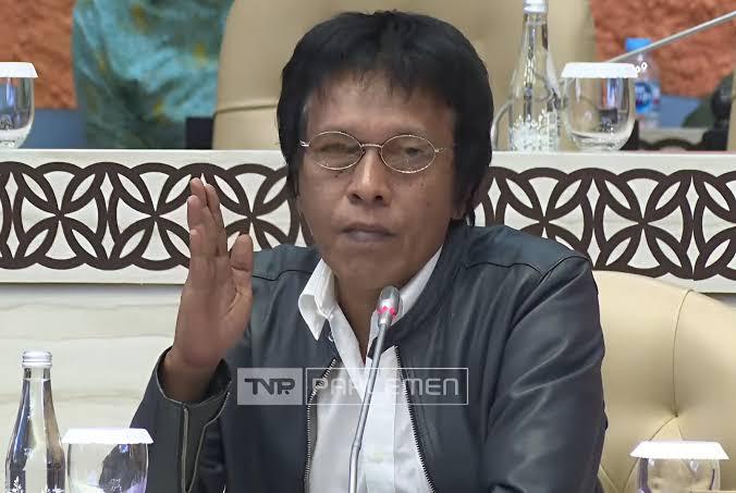 DPR Bongkar Praktik Kejam Aplikator Ojol Indonesia