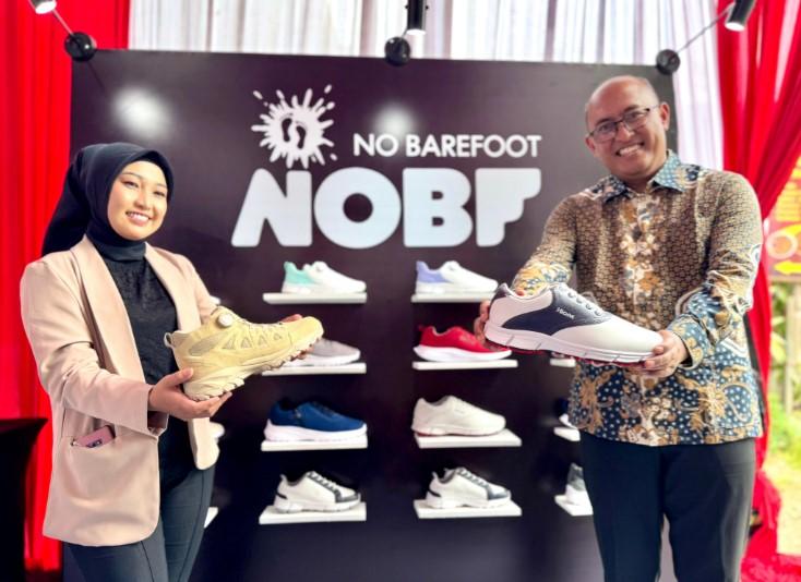 Ekspor Perdana NOBF Tembus Pasar Global, UKM Mojokerto Gandeng 100 Perajin Sepatu Lokal