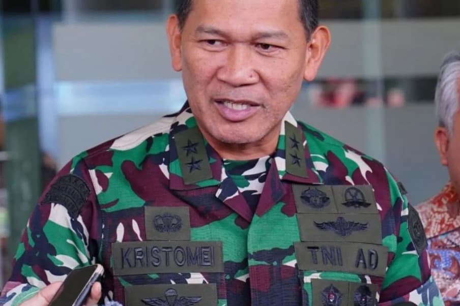 TNI Kerahkan Ranpur Anoa ke Kejagung, Pengamanan Rutin Sesuai Permintaan Resmi dan Dasar Hukum