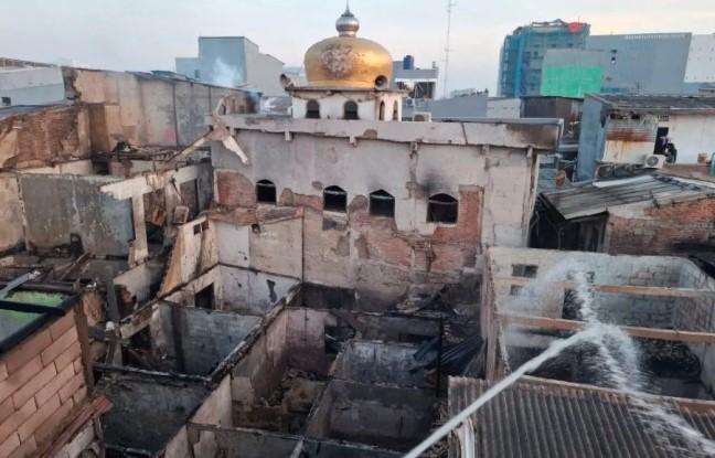 Kebakaran Hanguskan 20 Rumah dan Lantai Dua Mushala di Penjaringan, Jakarta Utara