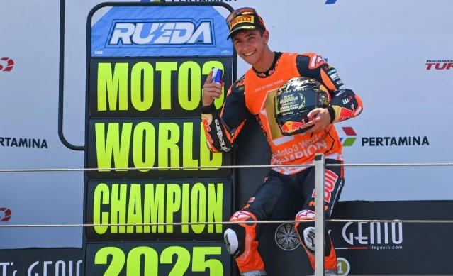 Kecelakaan Hebat di Moto3 Malaysia Libatkan Juara Dunia Jose Rueda dan Noah Dettwiler
