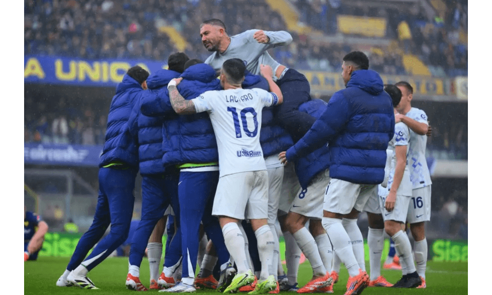 Inter Milan Menang 2-1 atas Verona, Fiorentina Terpuruk di Zona Degradasi Liga Italia
