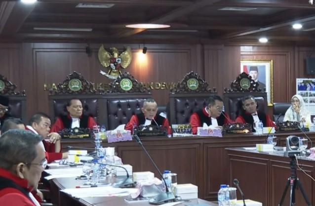 MKD DPR RI Periksa Saksi Terkait Kontroversi Lima Anggota DPR yang Dinonaktifkan Akibat Aksi Tak Etis di Sidang Paripurna