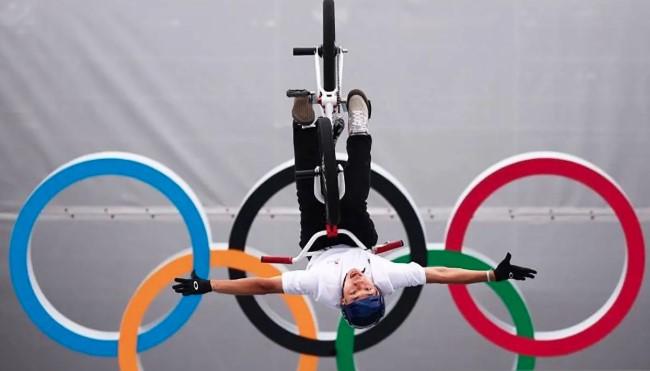 Tiga Pebalap Rusia Dapat Status Netral dari UCI untuk Kualifikasi Olimpiade 2028