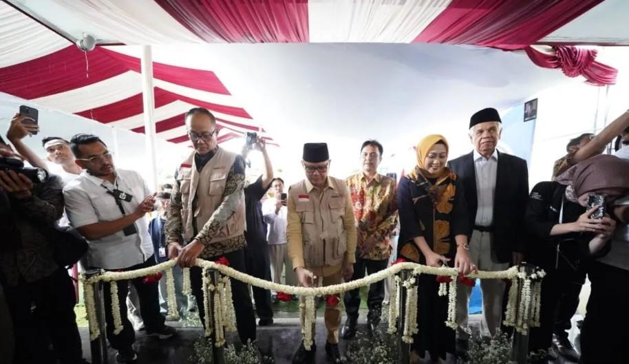 Menteri P2MI Resmikan Pasim Go Migrant Center di Sukabumi, Sediakan Akses Pelatihan dan Pembiayaan bagi Calon Pekerja Migran