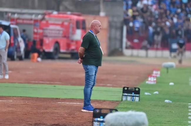 Bojan Hodak Kecewa Usai Persib Kalah 2-3 dari Lion City, Fokus Bangkit di Laga Padat Selanjutnya