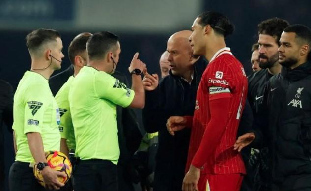 Arne Slot Akui Frustrasi dan Puas Usai Liverpool Ditahan Sunderland 1-1