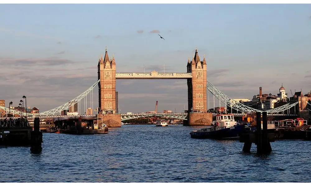 Inggris Pertimbangkan Cairkan Aset Rusia Rp177 Triliun untuk Bantu Ukraina, AS dan Belgia Beri Sinyal Penolakan