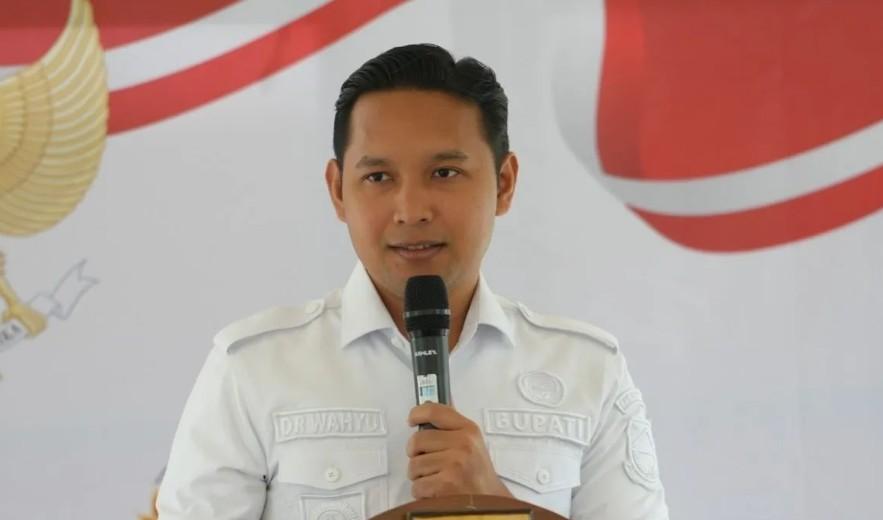 Bupati Cianjur Serahkan Bantuan untuk Korban Bencana di Sumatera, Siapkan Tambahan dan Fasilitasi Pemulangan Perantau