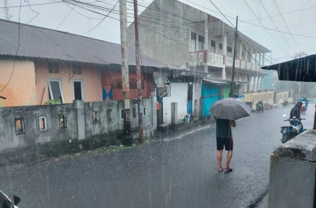 BMKG Peringatkan Cuaca Ekstrem di Maluku Utara, 8–14 Desember 2025