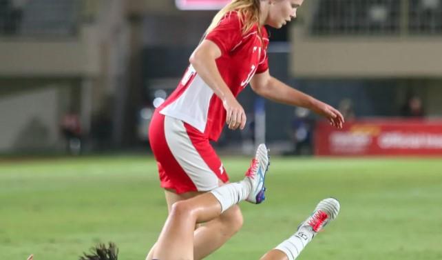 Isa Warps Persembahkan Golnya untuk Sang Ayah dalam Kemenangan Indonesia atas Singapura