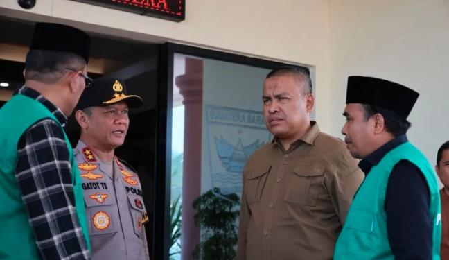 24 Jenazah Korban Bencana Tak Teridentifikasi di Sumbar Dimakamkan Secara Massal di Bungus