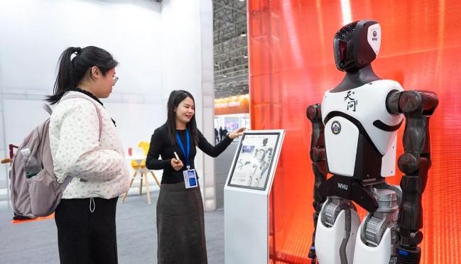 Skala Industri AI Inti China Diperkirakan Lampaui 1,2 Triliun Yuan pada 2025