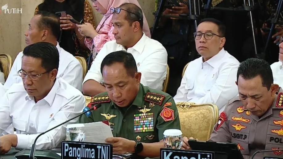 Pemulihan Pascabencana, Panglima TNI Kerahkan Puluhan Alat Berat ke Sumatera