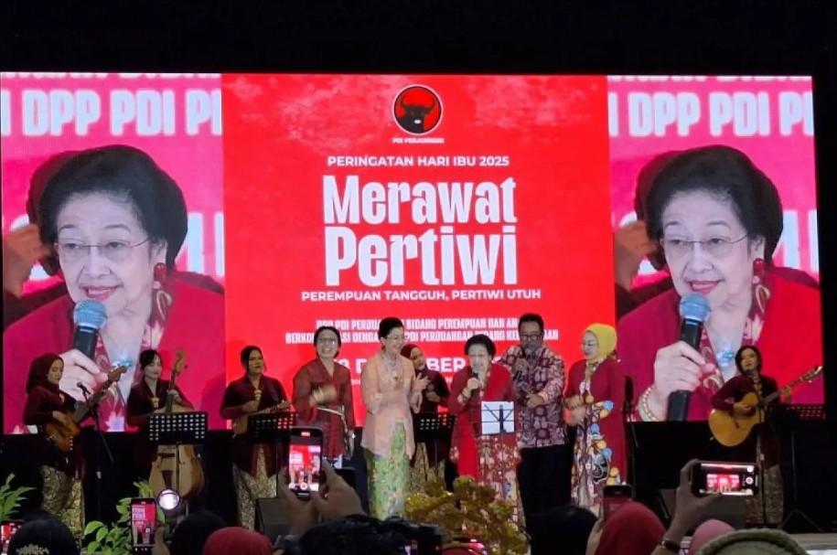 Megawati Galang Dana Rp3,2 Miliar untuk Korban Bencana Sumatera, Tantang Kader dengan Candaan Tegas