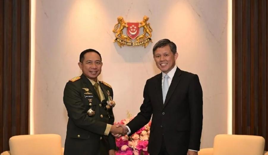 Panglima TNI Jalin Kerja Sama Strategis dengan Militer Singapura untuk Perkuat Pertahanan Kawasan