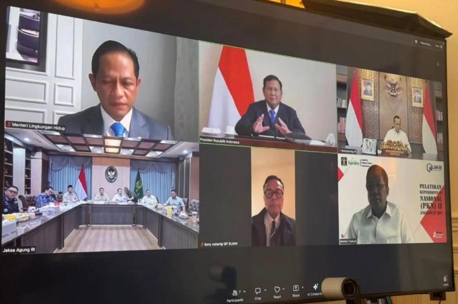 Dari London, Presiden Prabowo Pimpin Rapat Satgas Hutan dan Siapkan Pertemuan Strategis dengan PM Inggris dan Raja Charles II