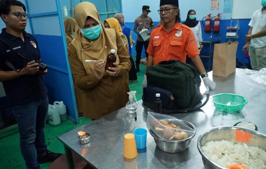 Puluhan Pelajar SMK Negeri 3 Boyolangu Diare Massal, Program Makan Bergizi Gratis Dihentikan Sementara