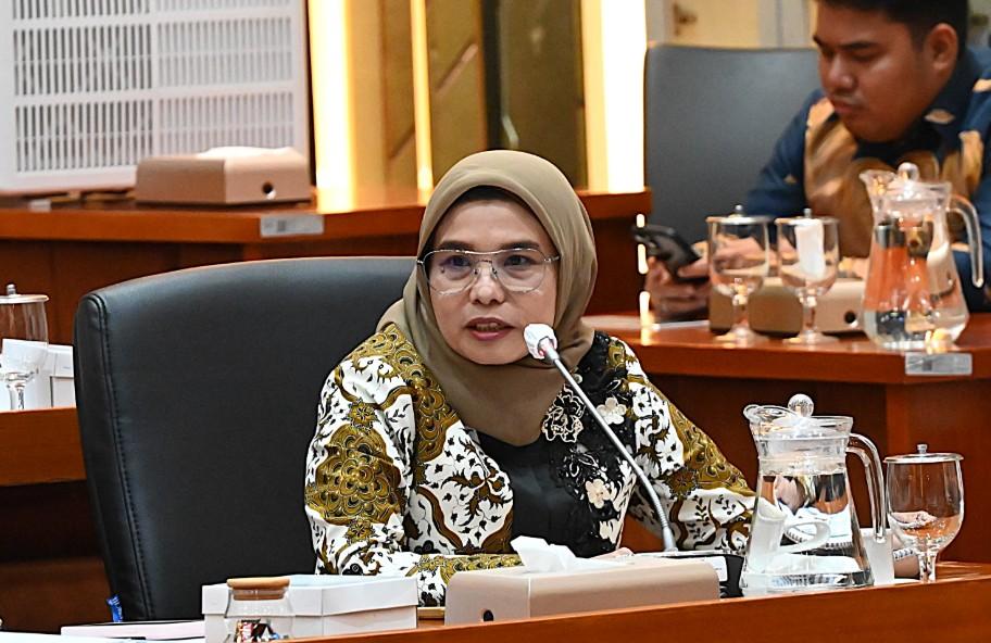 Anggota DPR Desak Pembenahan Program Makan Bergizi Gratis Usai Insiden Keracunan Massal dan Makanan Busuk
