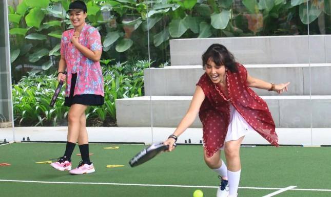 Indonesia Kaya Promosikan Kebaya Lewat Olahraga Padel Berkebaya di Jakarta