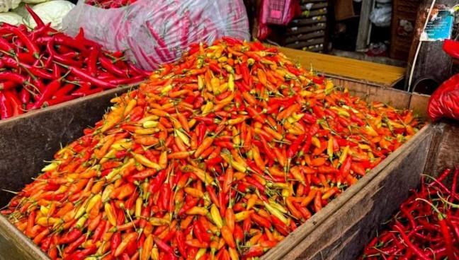Harga Cabai Rawit Merah Tembus Rp74.750 per Kilogram, Bawang Merah Rp44.050 Menurut Data Bank Indonesia