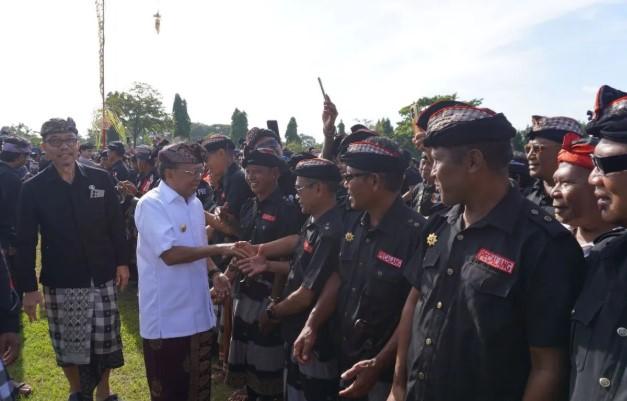 Koster Kumpulkan 11 Ribu Pecalang Amankan Nyepi 2026 yang Berdekatan dengan Idul Fitri